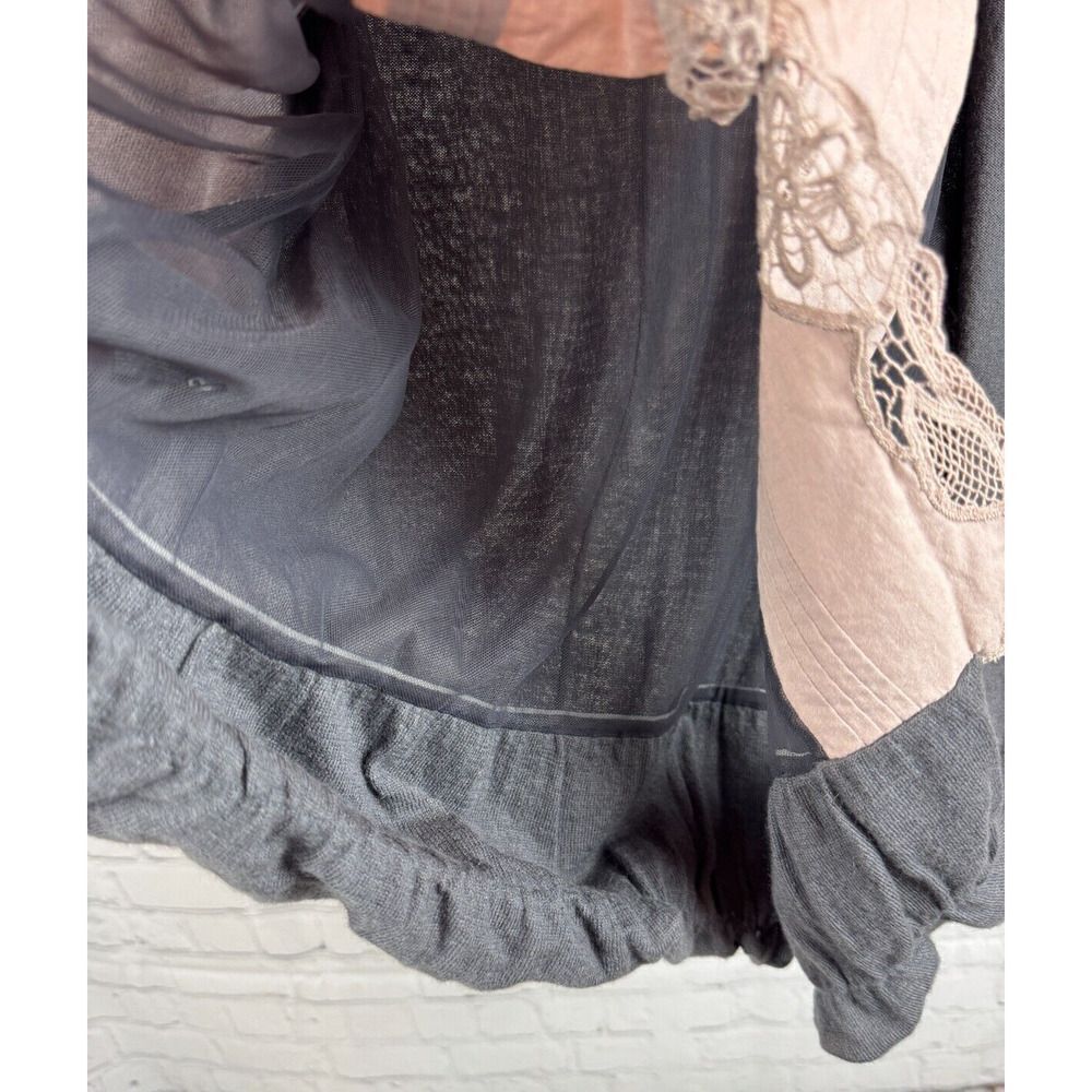 Knitted and Knotted Gray Cardigan with Lace Trim - Picture 9 of 12